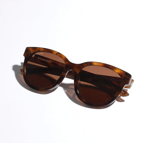 Balenciaga BB0077SK - 007 - 54 Sonnenbrillen Kissenform (Abgerundet)
