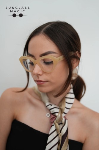 Off-White OERJ043 - 1700 - 51 Brillenfassungen Beige Cat Eye