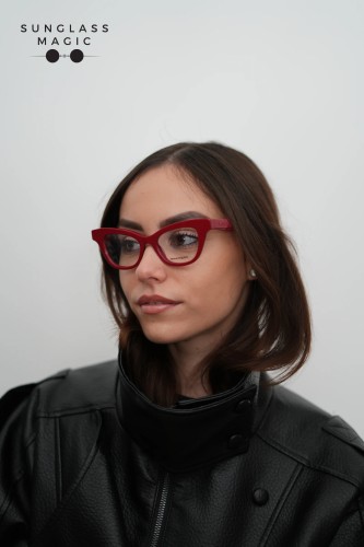 Alexander McQueen AM0381O - 003 - 47 Brillenfassungen Rot Cat Eye
