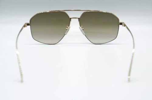 Fendi FE40062U - 10F - 56 Sonnenbrillen Gold Pilot (Aviator)
